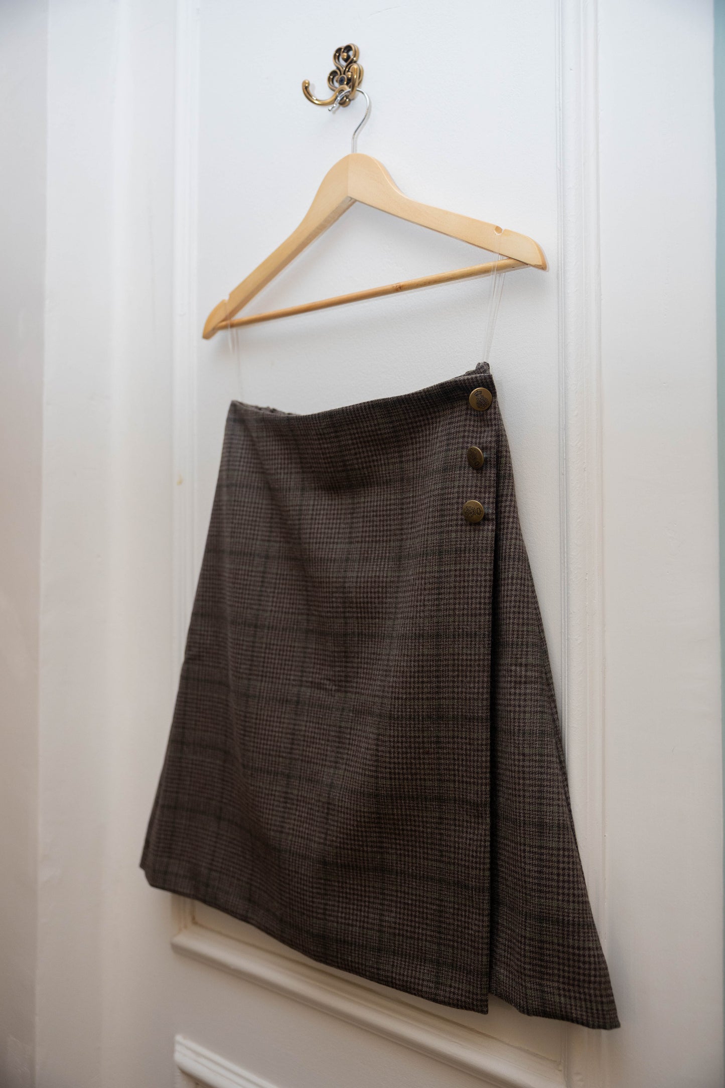Brown plaid skirt