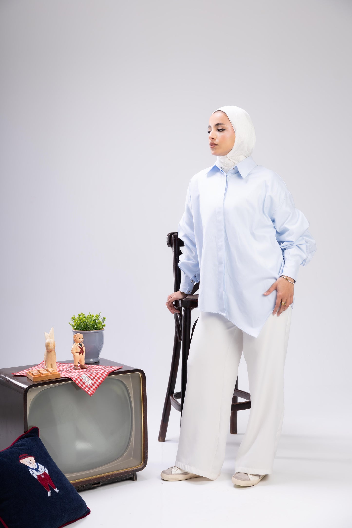 Asymmetric balloon arms shemiz