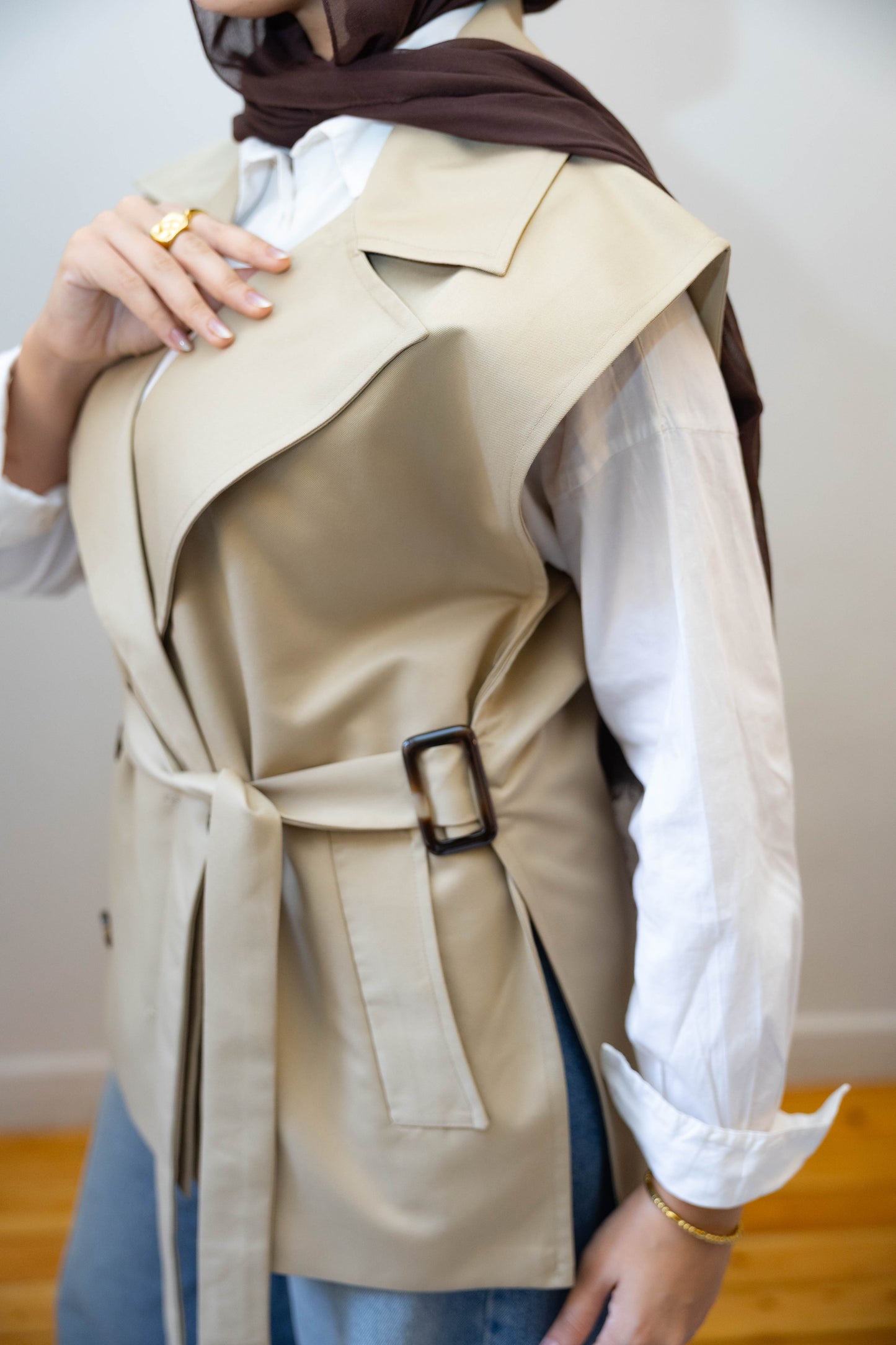 Gabardine Beige Vest