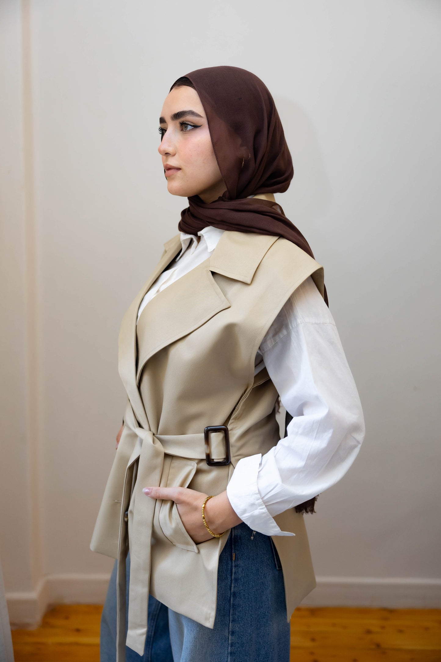 Gabardine Beige Vest