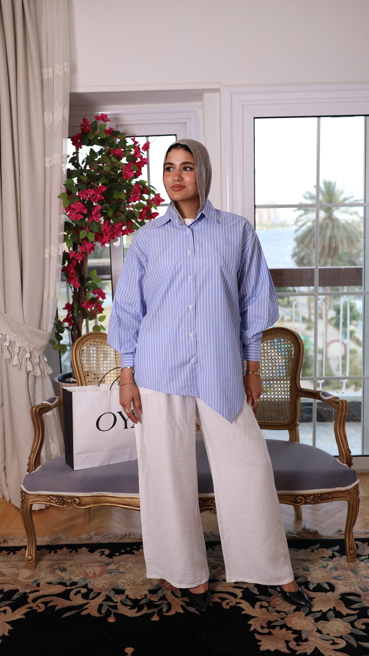 Asymmetric striped balloon arms shemiz